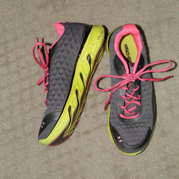 RARE! Under Armour Spine Ion Mask Women's Sz 8 Running Sneakers 1238325-019 - Picture 1 of 6